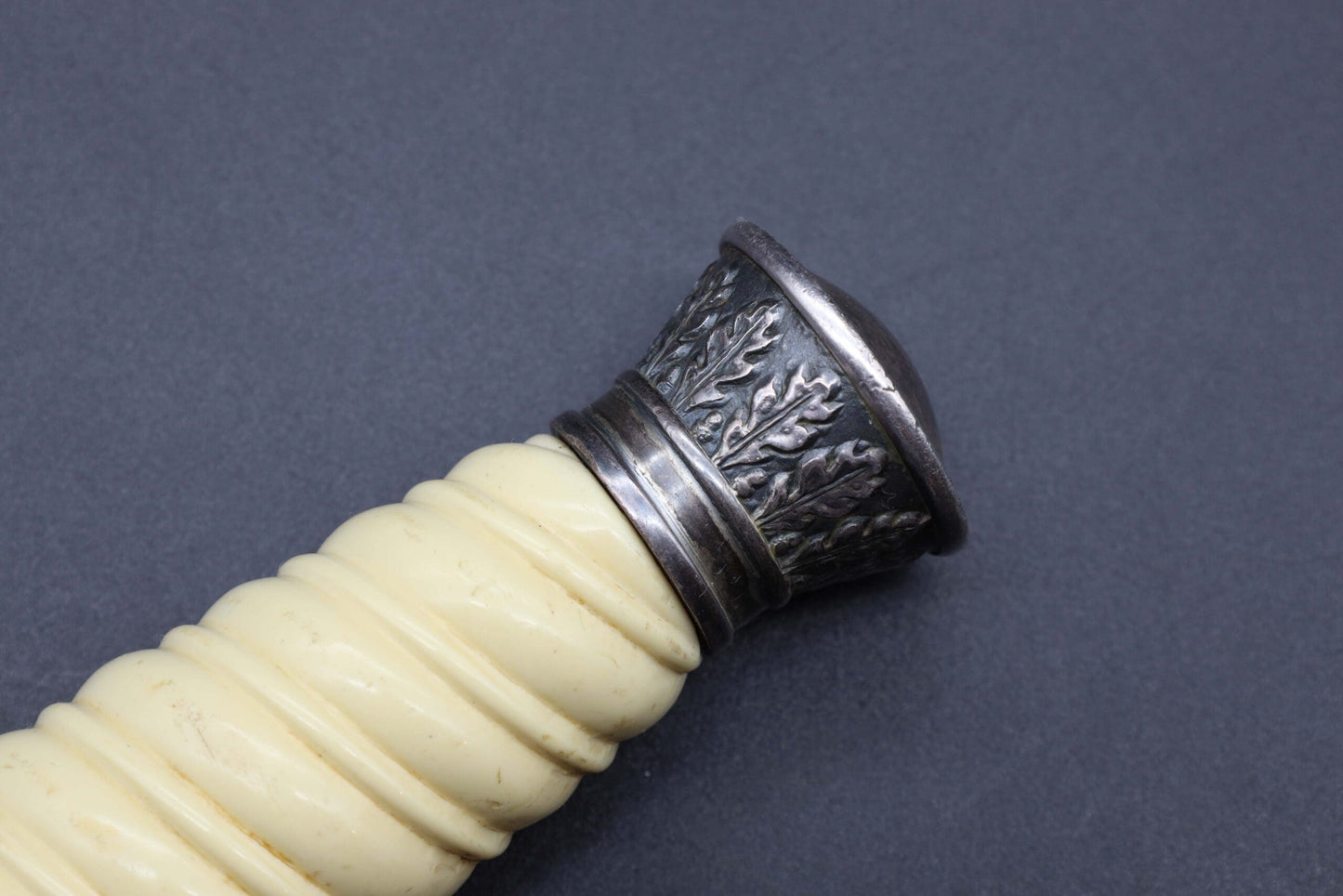 “High Lift” Army Dagger by Alcoso
