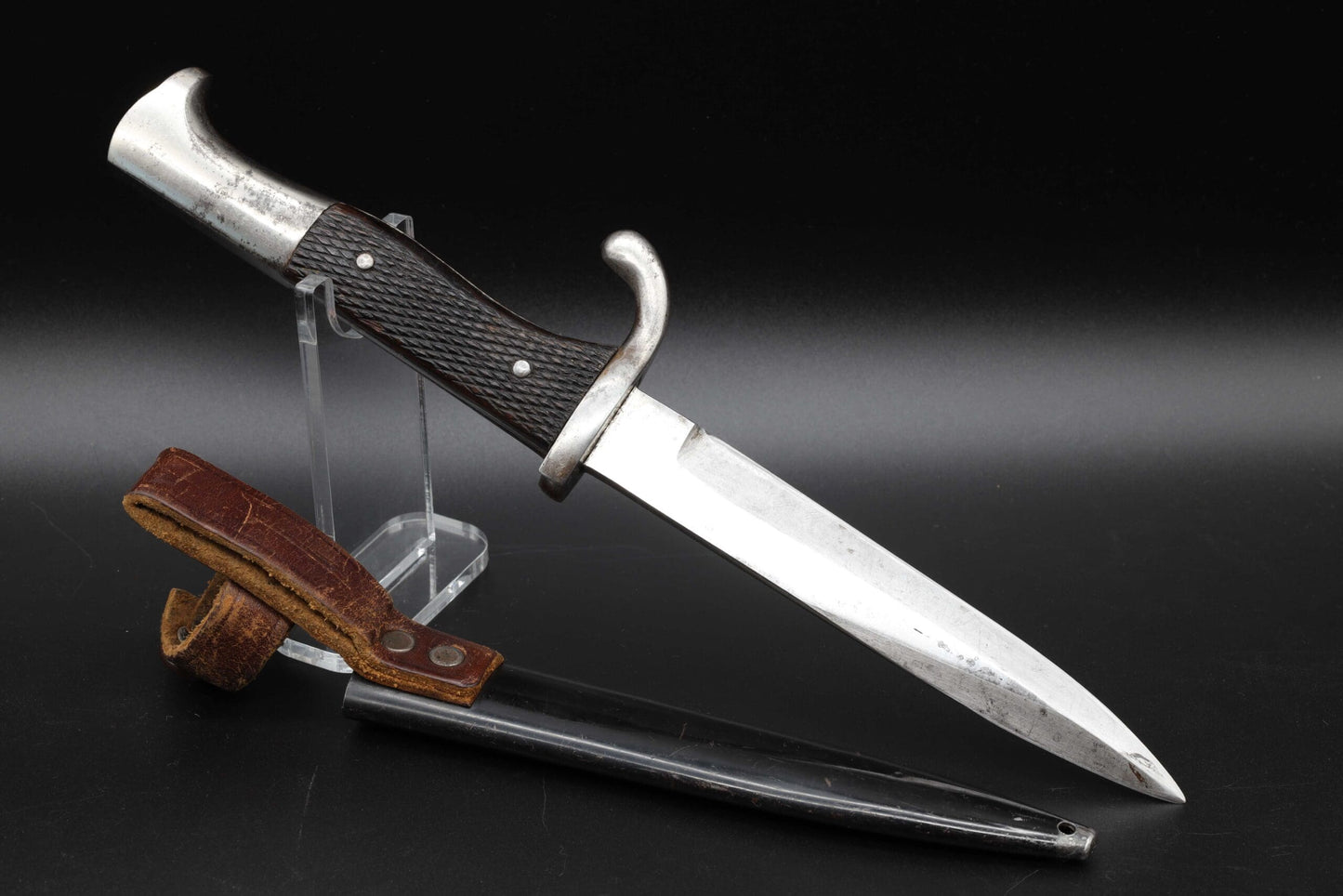 Rare Gladiator-Style Combat Knife
