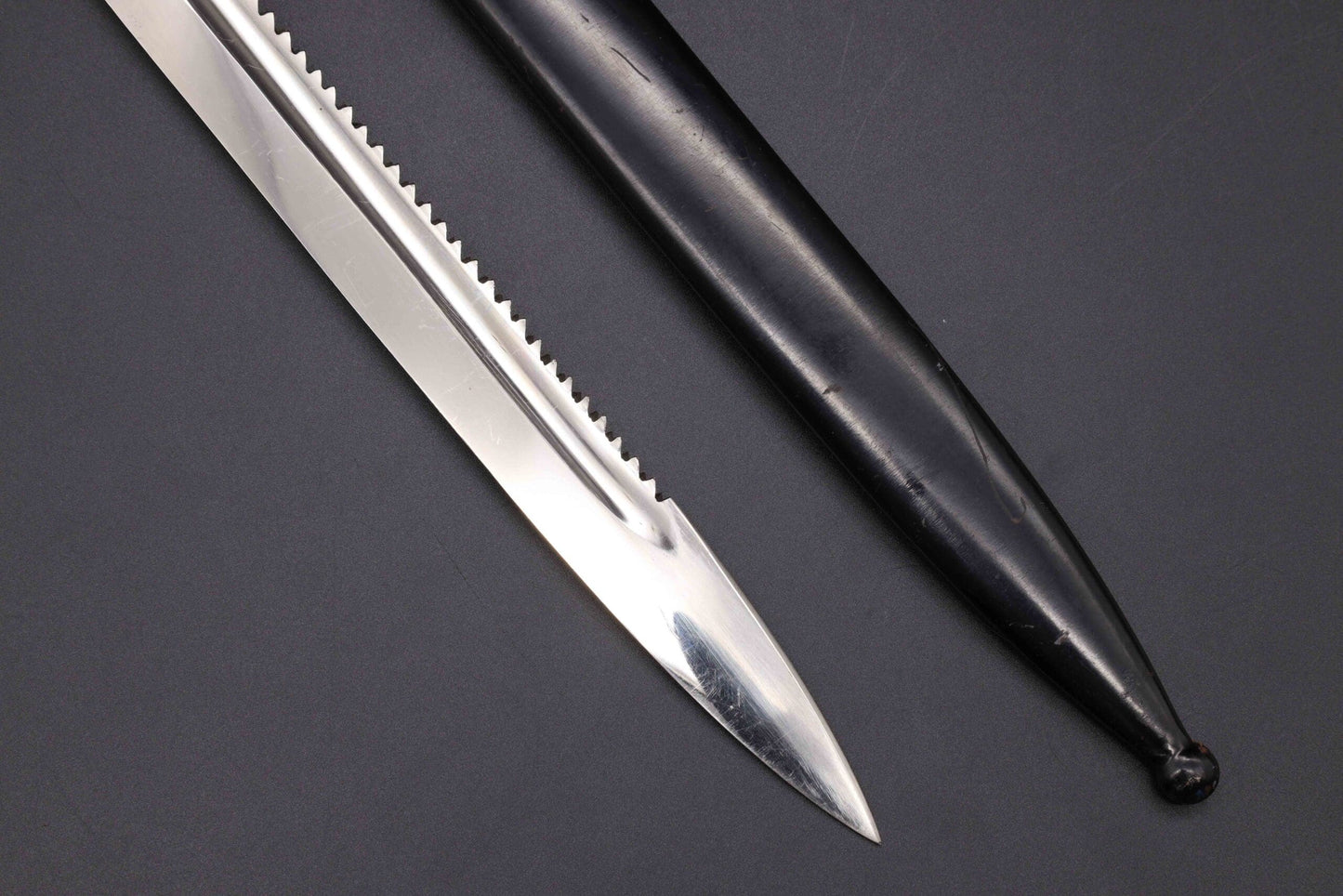 WW2 Feuerwehr Dress Bayonet with Sawtooth Back