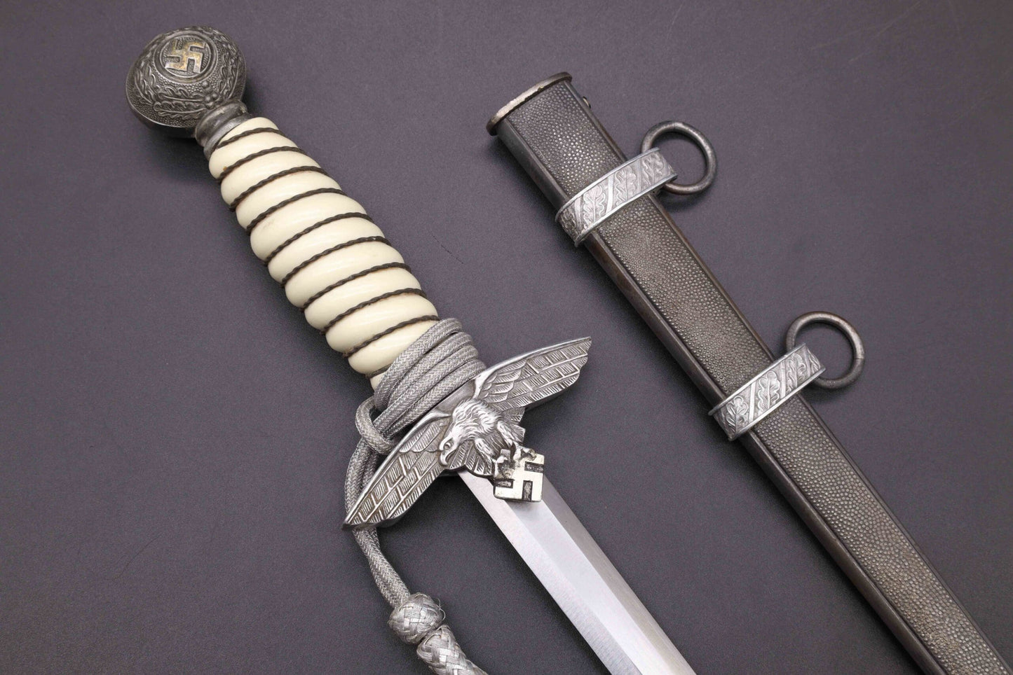 2nd Model Luftwaffe Dagger by Schüttelhöfer