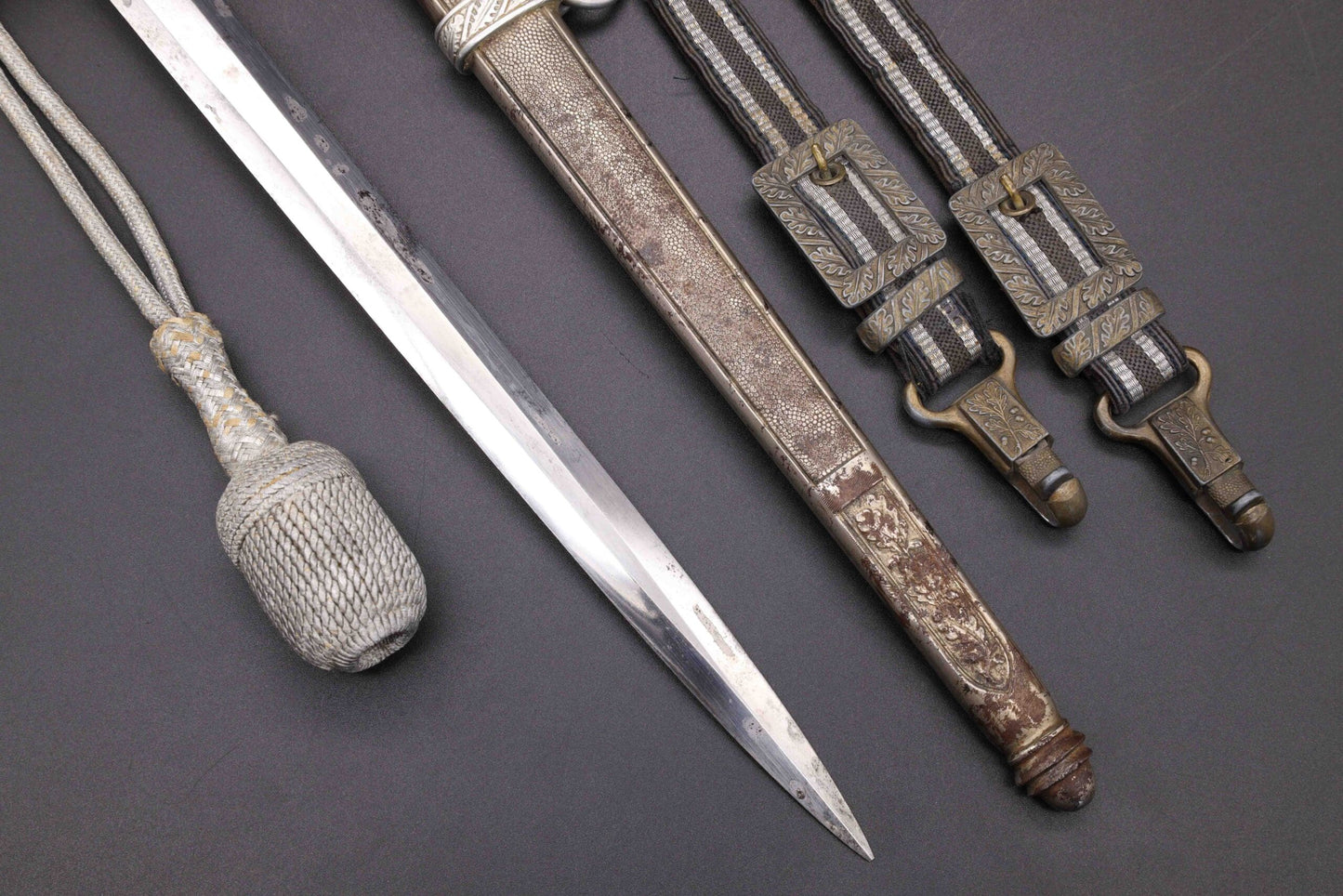2nd Model Luftwaffe Dagger with Hanger and Portepee by SMF