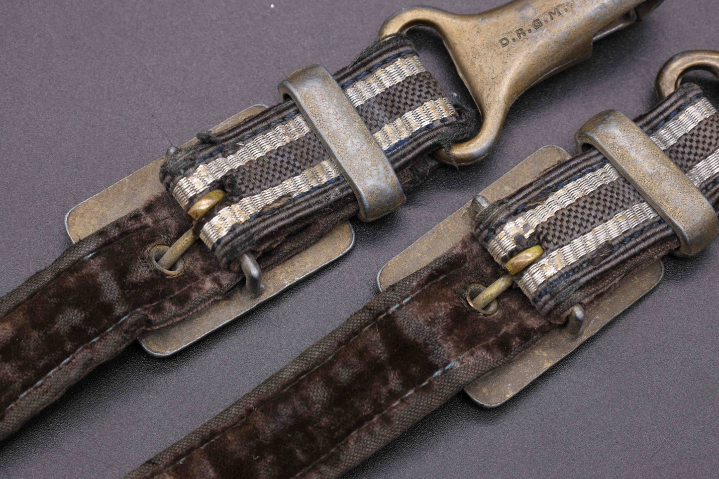 2nd Model Luftwaffe Dagger with Hanger and Portepee by SMF