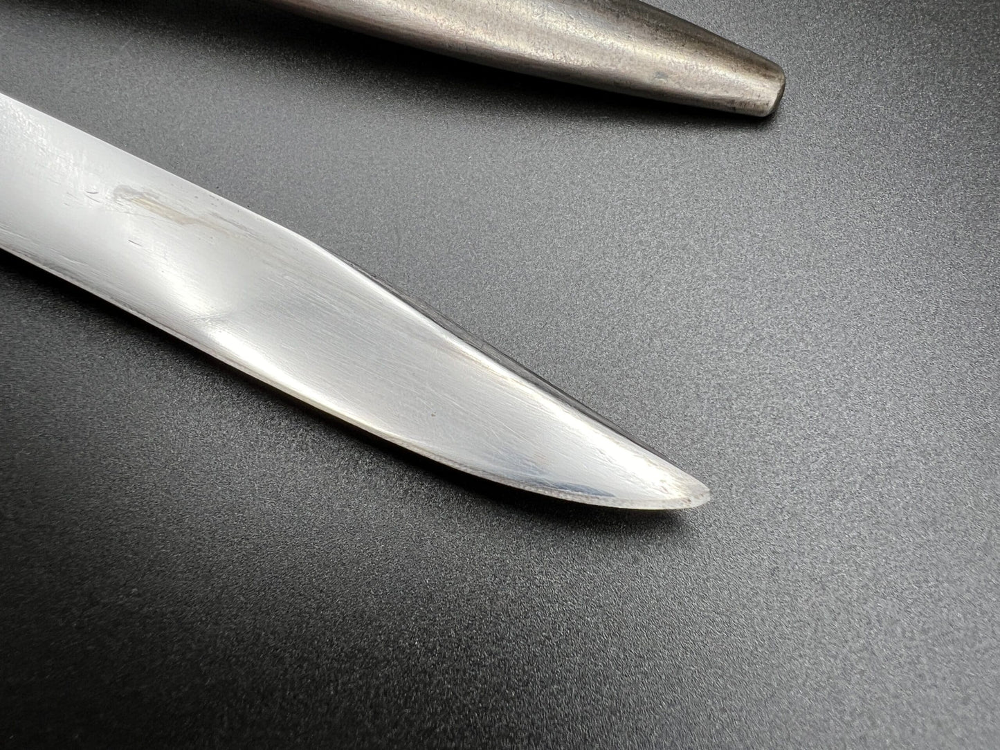 WW1 combat knife by WKC