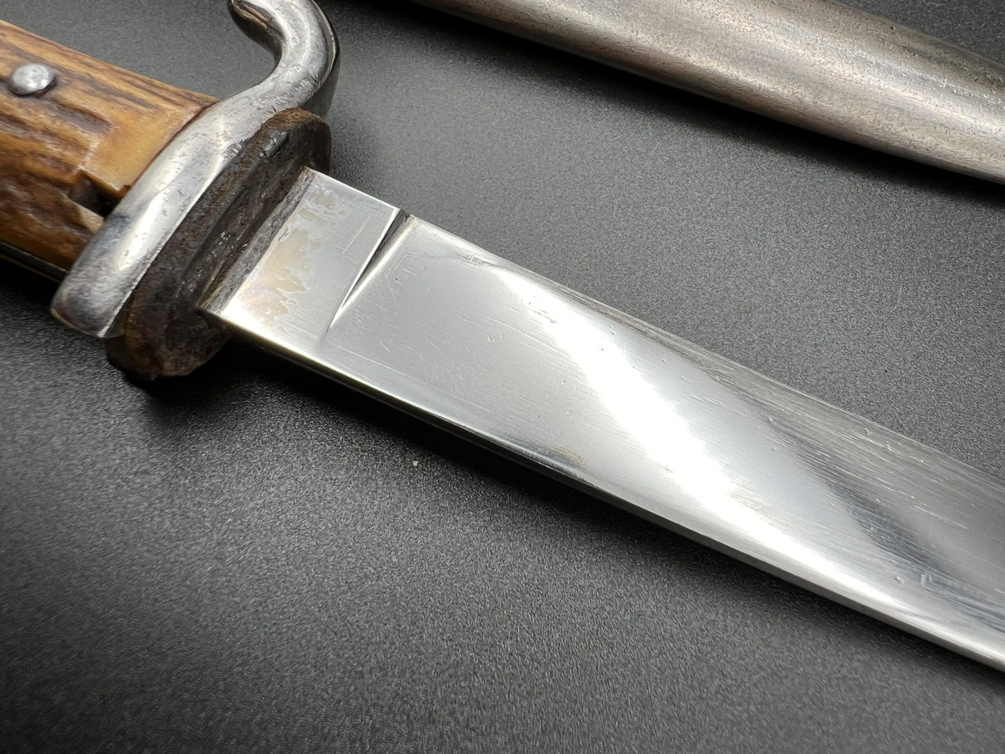 WW1 combat knife by WKC