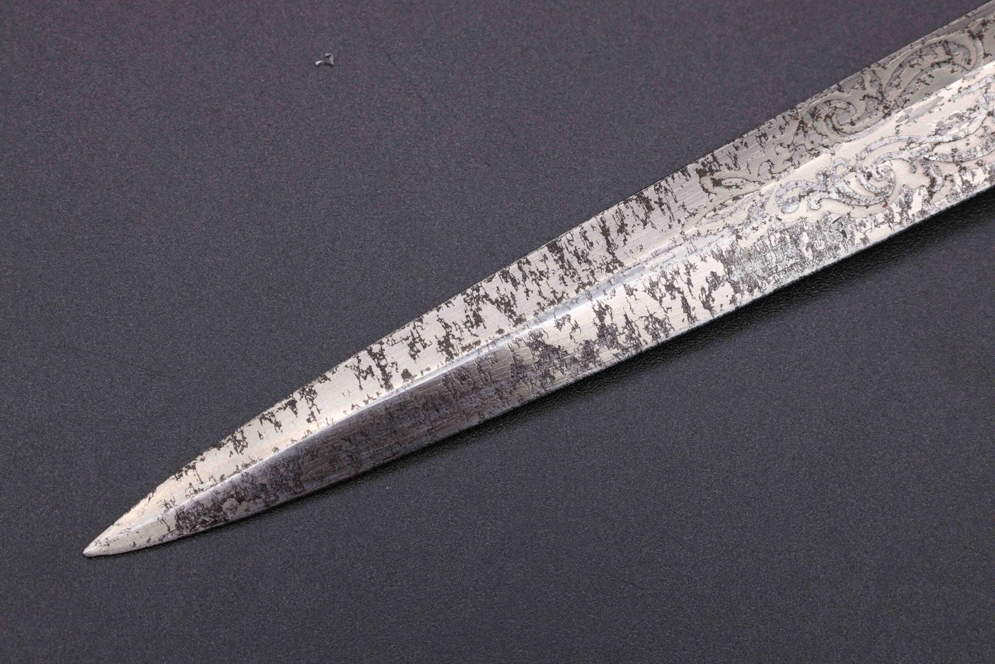 Etched Army Officers Dagger