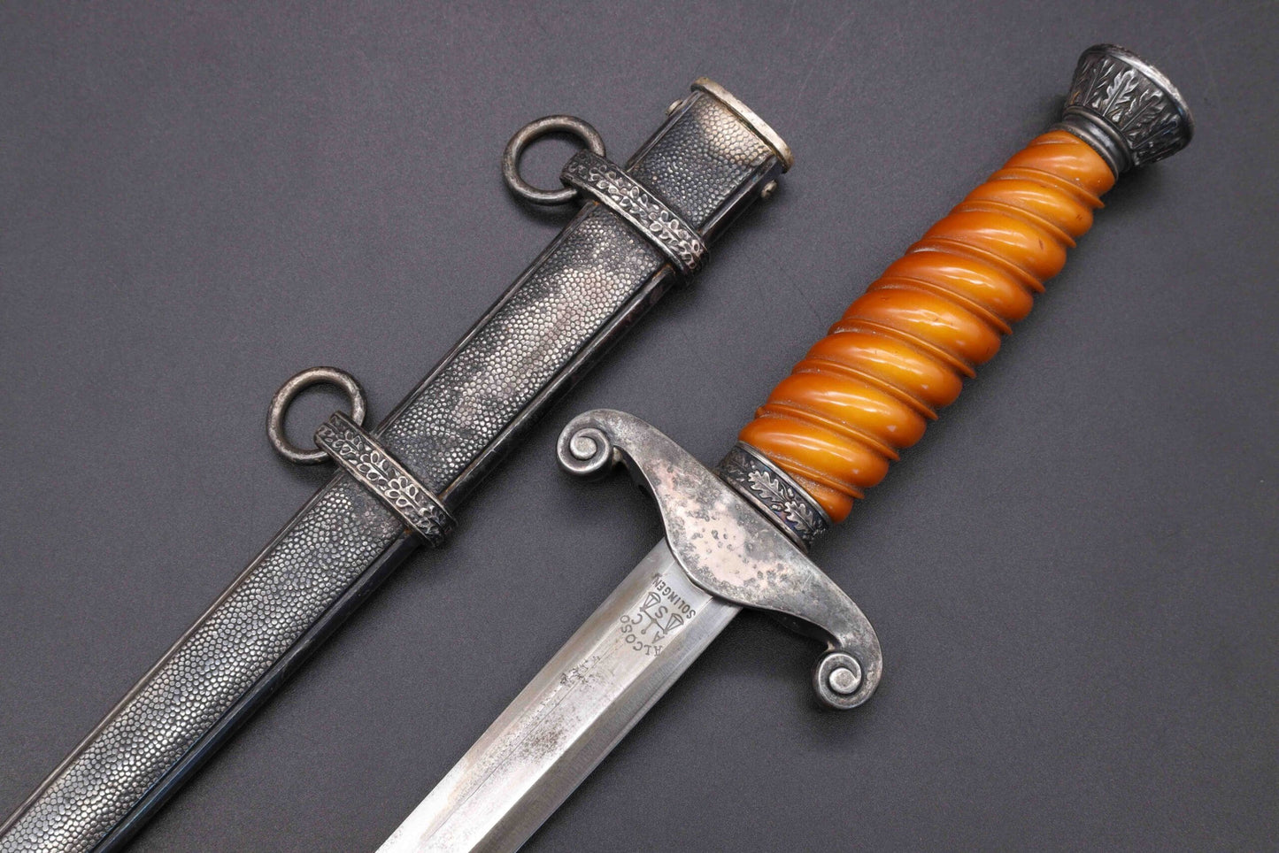 Army Officers Dagger by Alcoso
