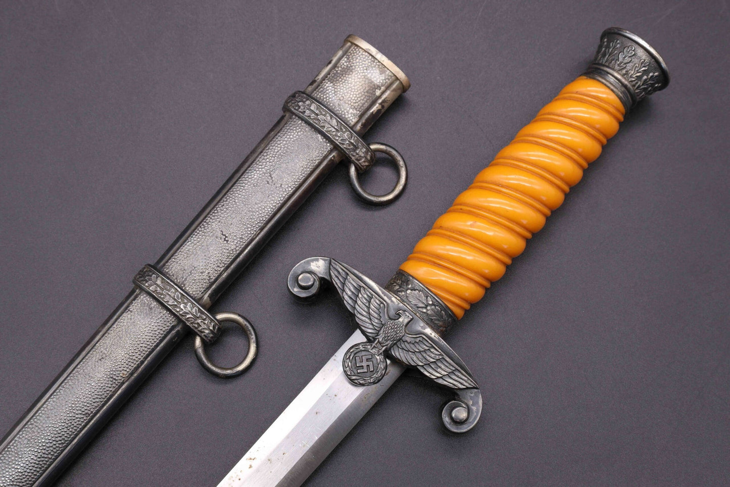 Army Officers Dagger by Höller
