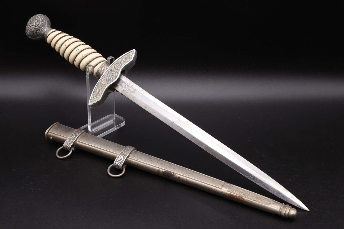 Rare Wooden grip M37 Luftwaffe dagger by Schüttelhofer