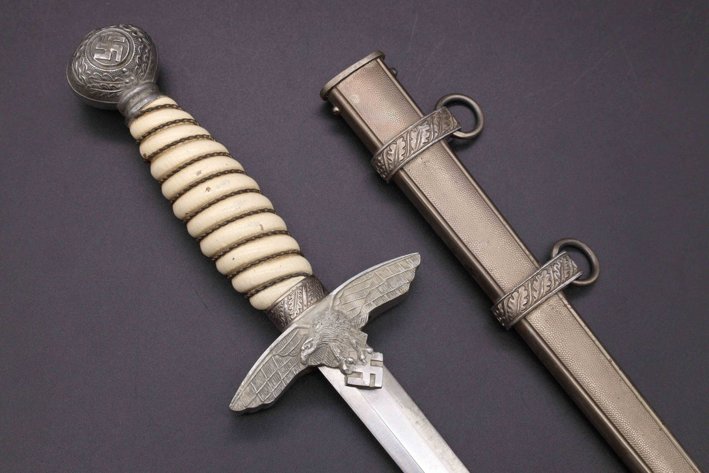 Rare Wooden grip M37 Luftwaffe dagger by Schüttelhofer