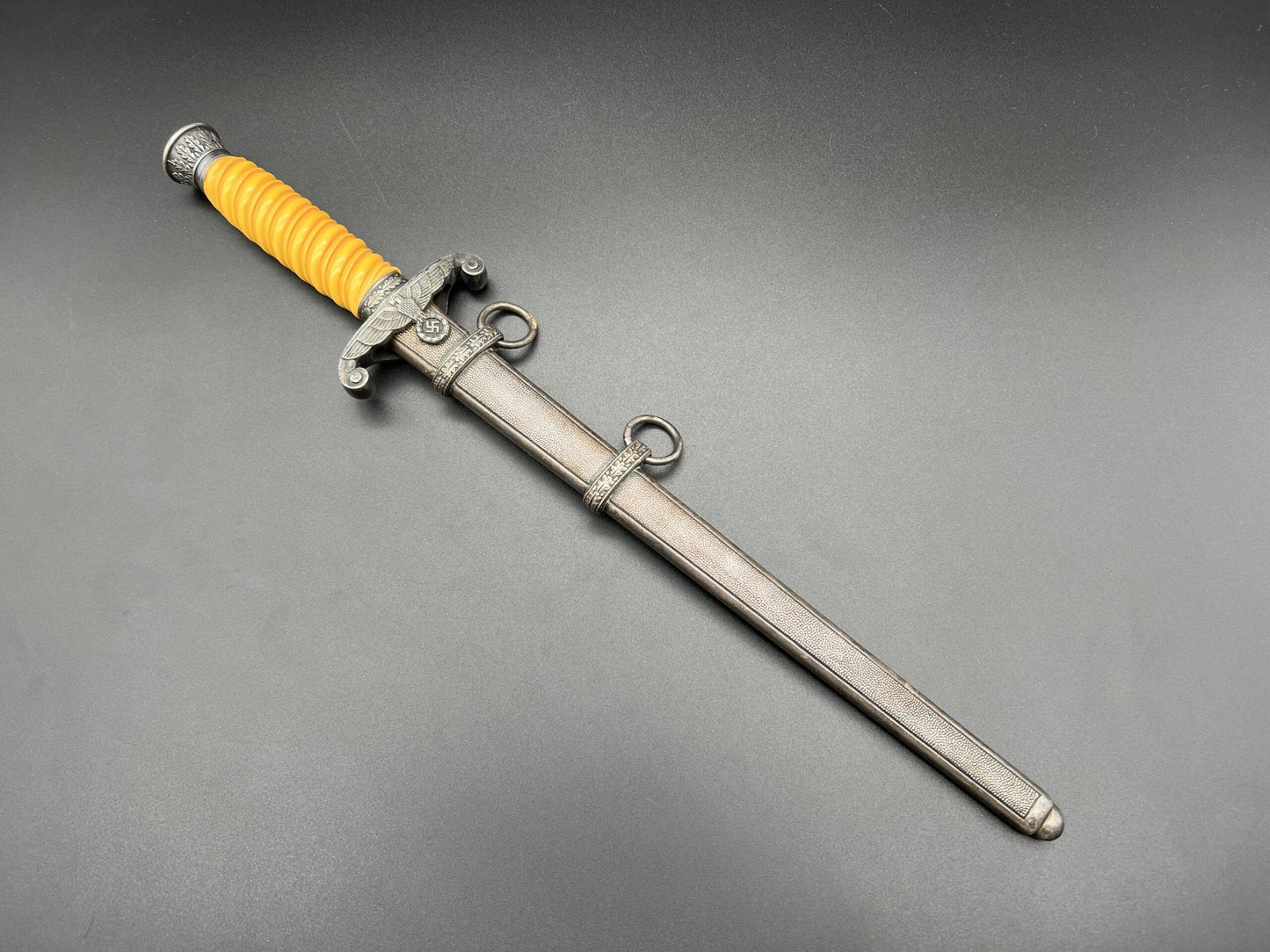 Army dagger by Tiger