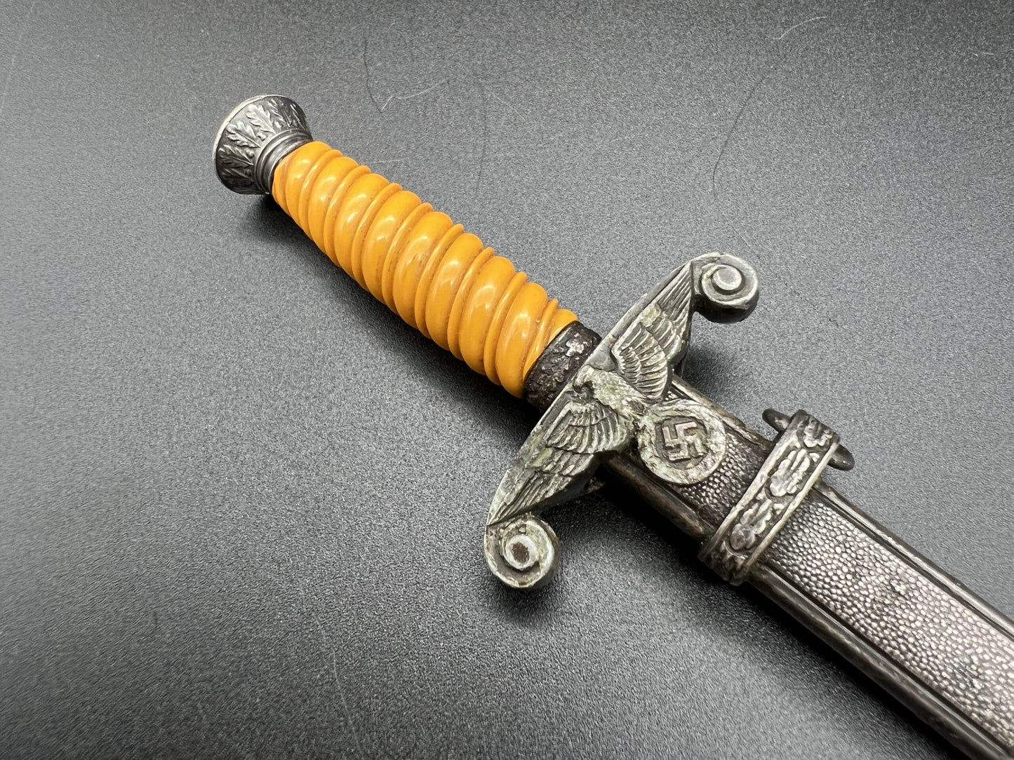 Miniature army dagger by Alcoso